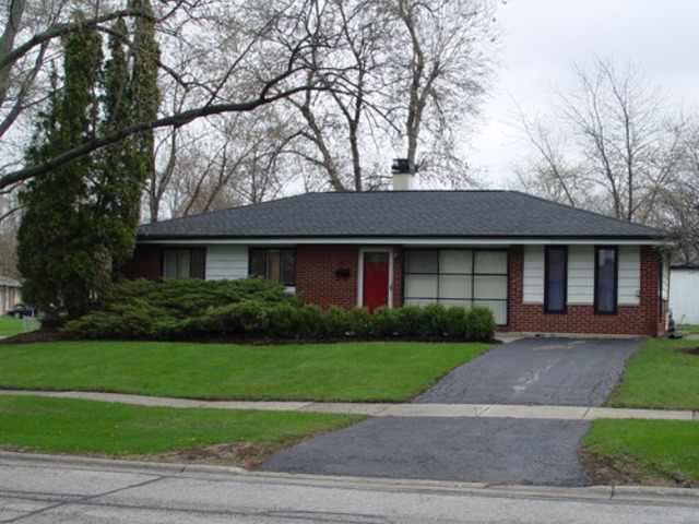 285 Westview St, Hoffman Estates, IL 60169 photo 1