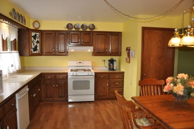 1021 Mohawk Dr, Elgin, IL 60120 photo 19