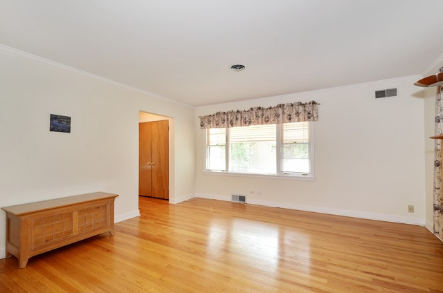 740 Windsor Rd, Glenview, IL 60025 photo 10