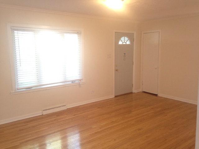 1427 N Hillside Ave, Berkeley, IL 60163 photo 5