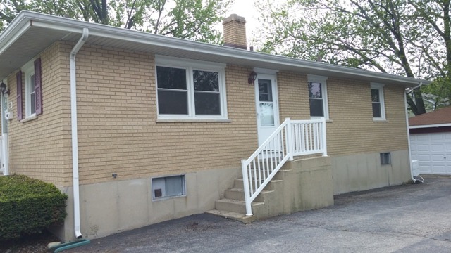 110 N Crest Ave, Bartlett, IL 60103 photo 3