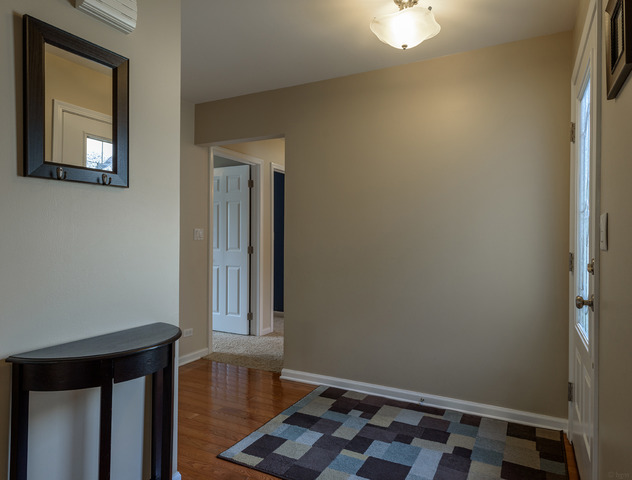3775 Normandy Ct, Aurora, IL 60504 photo 2