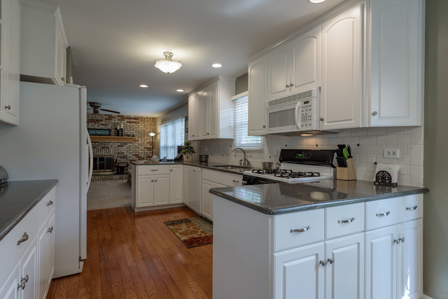 3775 Normandy Ct, Aurora, IL 60504 photo 8