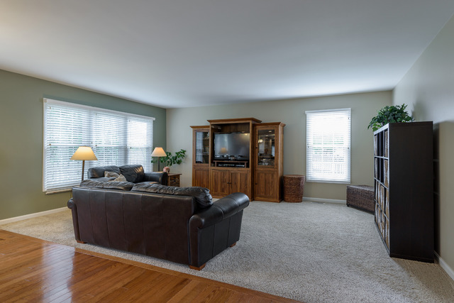 3775 Normandy Ct, Aurora, IL 60504 photo 3