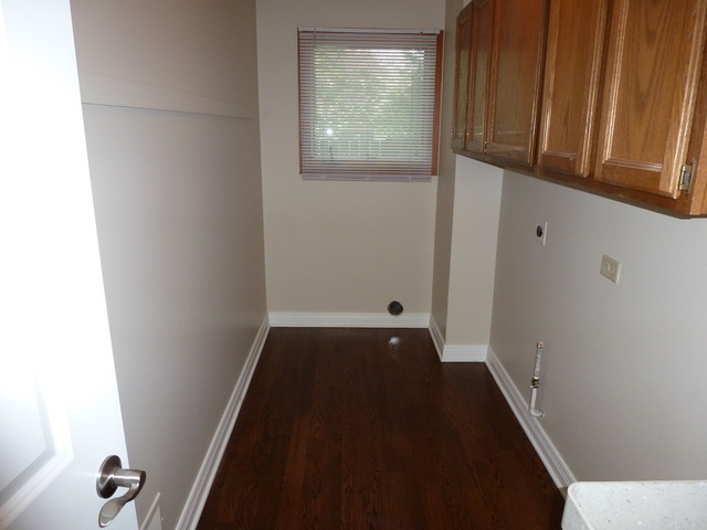 621 E Devon Ave, Roselle, IL 60172 photo 18