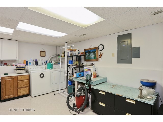 1504 Sunset Dr, Mchenry, IL 60051 photo 11
