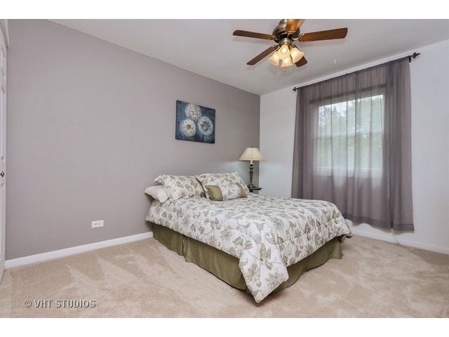 1504 Sunset Dr, Mchenry, IL 60051 photo 8