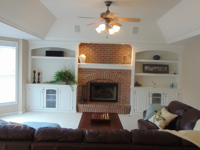 15254 Eyre Cir, Plainfield, IL 60544 photo 2