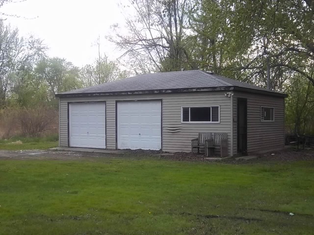 15540 Clyde Ave, South Holland, IL 60473 photo 15