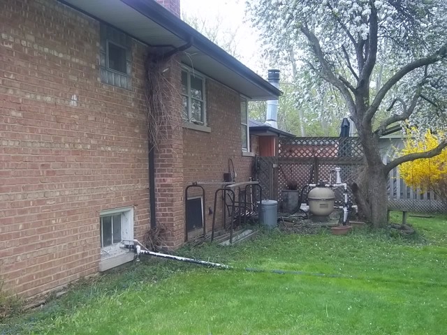 15540 Clyde Ave, South Holland, IL 60473 photo 4