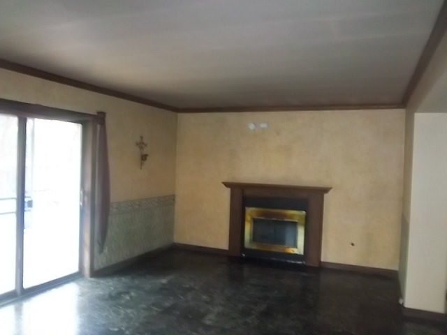 15540 Clyde Ave, South Holland, IL 60473 photo 9