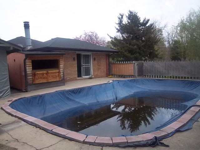15540 Clyde Ave, South Holland, IL 60473 photo 2