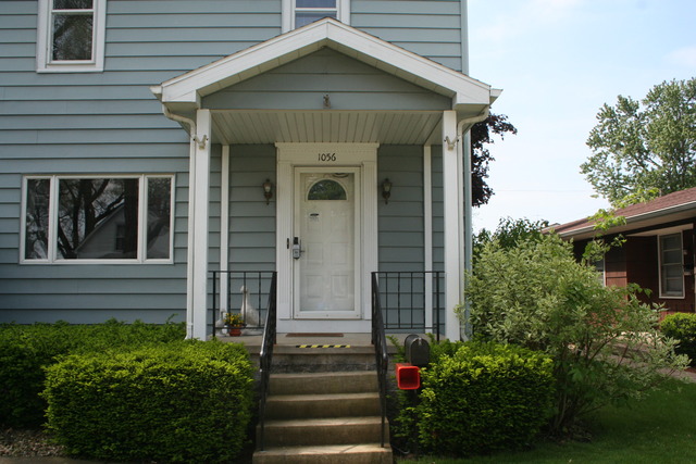 1056 W Hickory St, Kankakee, IL 60901 photo 2