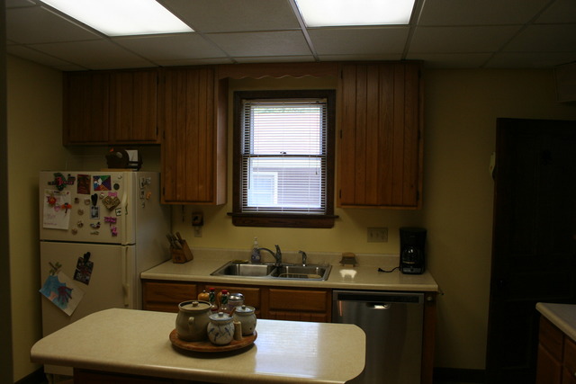 1056 W Hickory St, Kankakee, IL 60901 photo 7