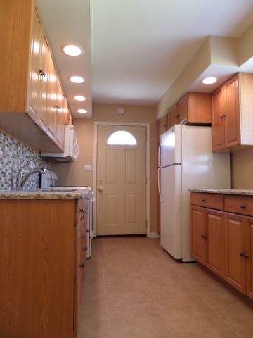 216 E Wayne Pl, Wheeling, IL 60090 photo 20