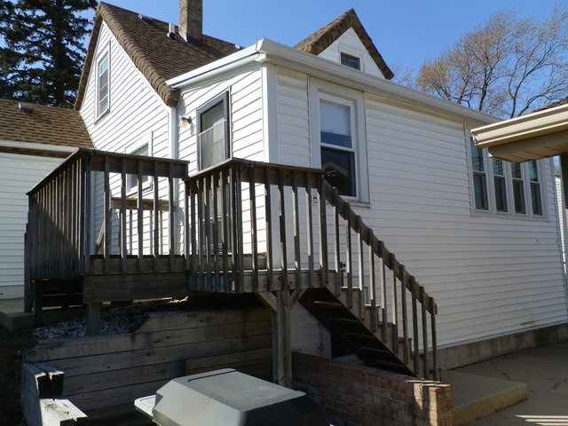 617 Harrison St, Elgin, IL 60120 photo 15