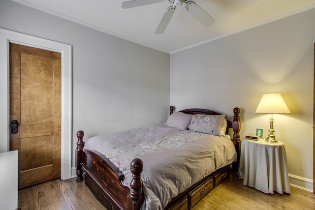 9218 Springfield Ave, Evanston, IL 60203 photo 6