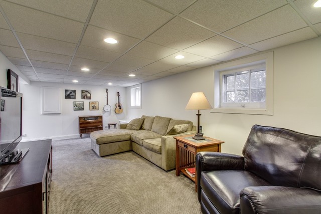 9218 Springfield Ave, Evanston, IL 60203 photo 18
