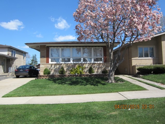 1638 E 92nd St, Chicago, IL 60617 photo 1