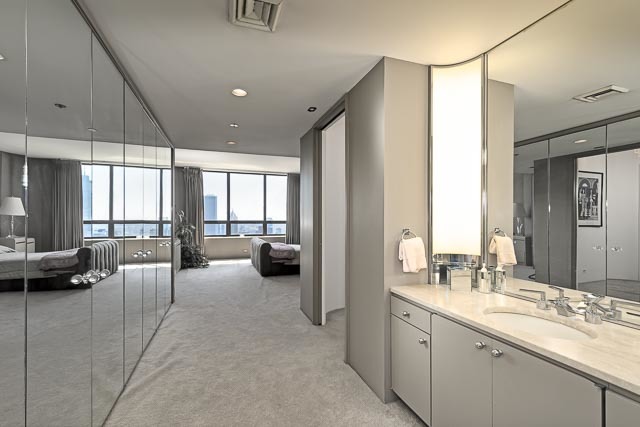 180 E Pearson St #7105, Chicago, IL 60611 photo 16