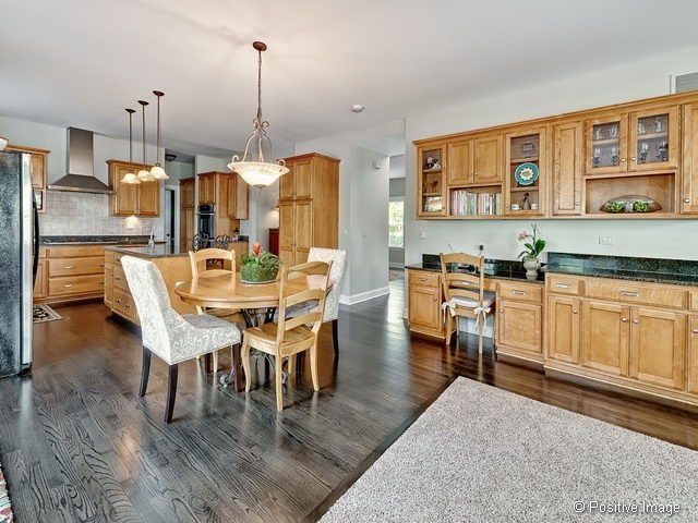 834 S Wright St, Naperville, IL 60540 photo 8