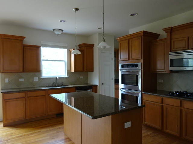 13442 Kerr St, Plainfield, IL 60585 photo 7