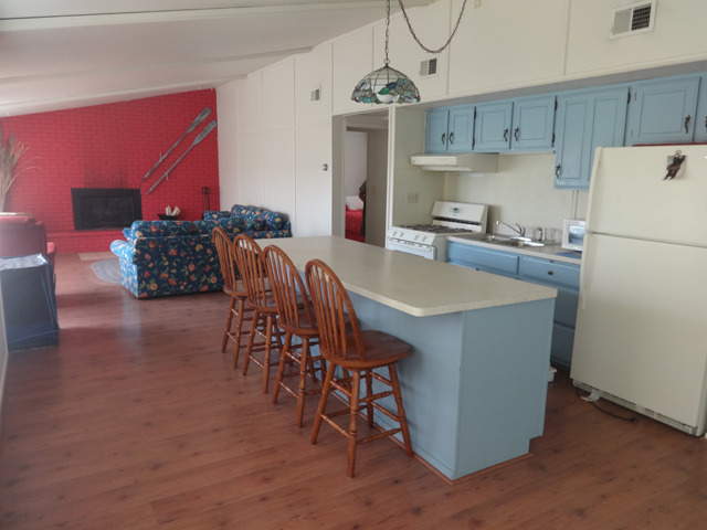 3920 E Fishnfun Rd, Mc Nabb, IL 61335 photo 2