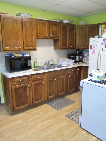 675 Villa St, Elgin, IL 60120 photo 3
