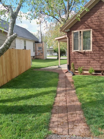 675 Villa St, Elgin, IL 60120 photo 12