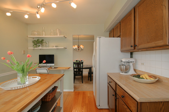 1517 Wilson Ave, Wheaton, IL 60189 photo 7