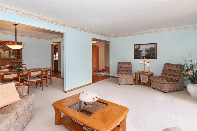 856 Middleton Ln, Bartlett, IL 60103 photo 13