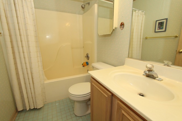 2124 Riverside Dr, Plainfield, IL 60586 photo 13