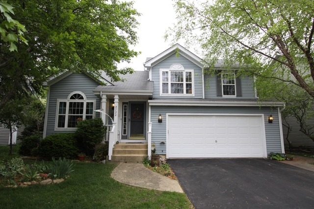 2124 Riverside Dr, Plainfield, IL 60586 photo 1