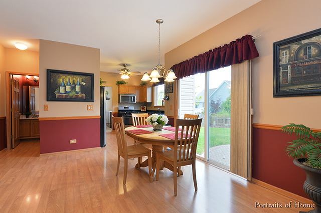 2129 Pointe Blvd, Aurora, IL 60504 photo 7