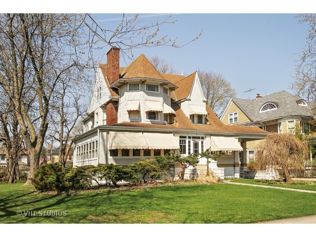 558 Franklin Ave, River Forest, IL 60305 photo 1