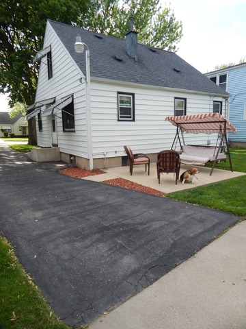 1388 N West Circle Dr, Kankakee, IL 60901 photo 4