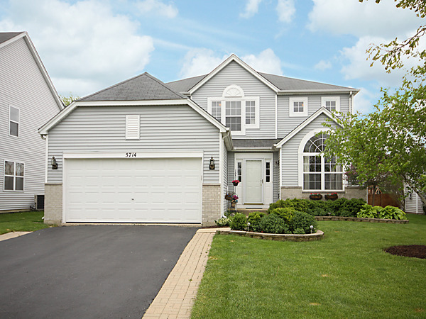 5714 Arbor Gate Dr, Plainfield, IL 60586 photo 1