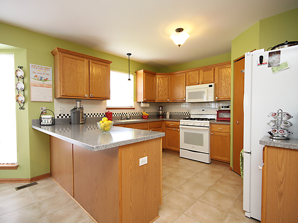 5714 Arbor Gate Dr, Plainfield, IL 60586 photo 5