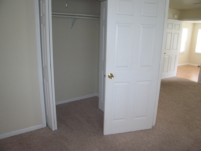 412 W Corning Ave, Peotone, IL 60468 photo 16