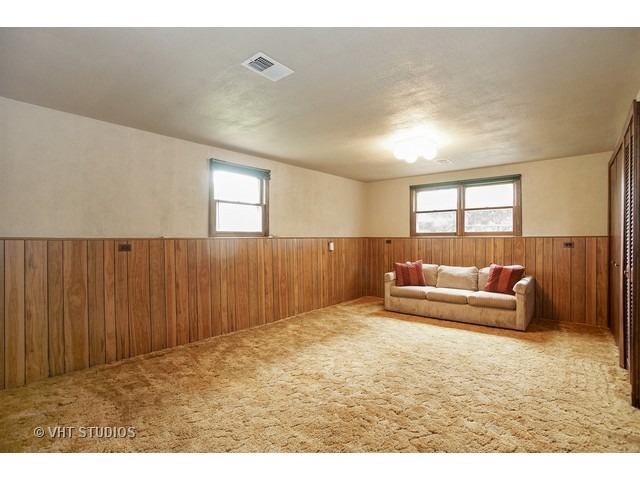 363 S Westgate Rd, Des Plaines, IL 60016 photo 9