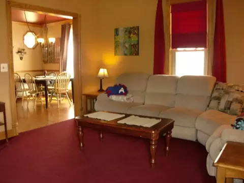 117 Monroe St, Elgin, IL 60123 photo 6