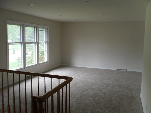 4095 Hudson Dr, Hoffman Estates, IL 60192 photo 10