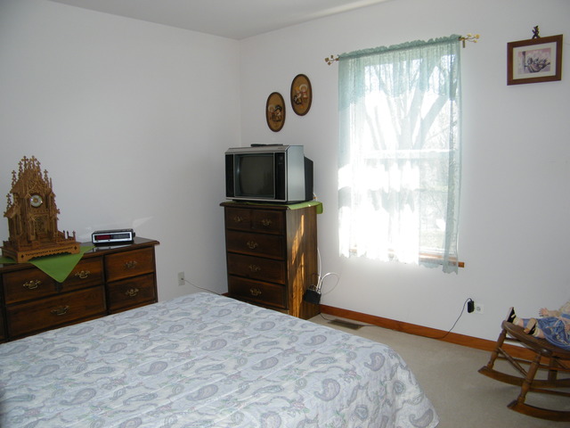 36575 N Iola Ave, Ingleside, IL 60041 photo 15