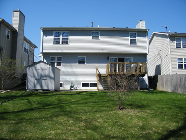 36575 N Iola Ave, Ingleside, IL 60041 photo 2
