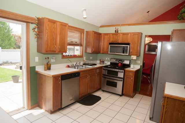 1811 Larkspur Dr, Plainfield, IL 60586 photo 8