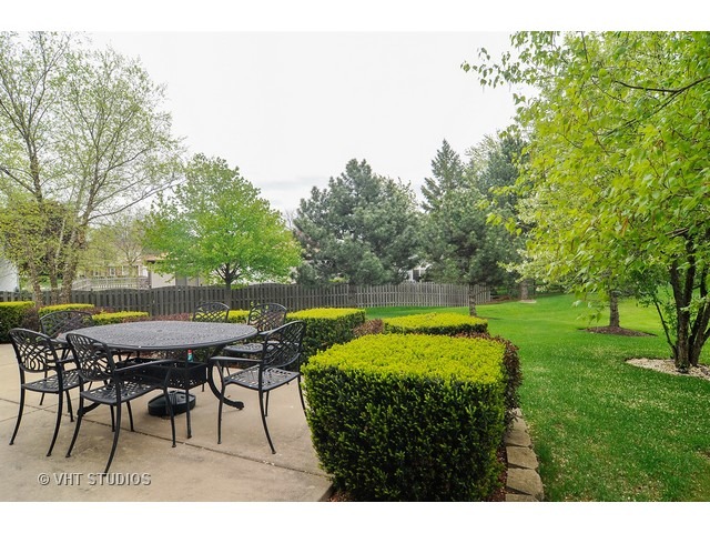 5703 Michael Ct, Rolling Meadows, IL 60008 photo 23