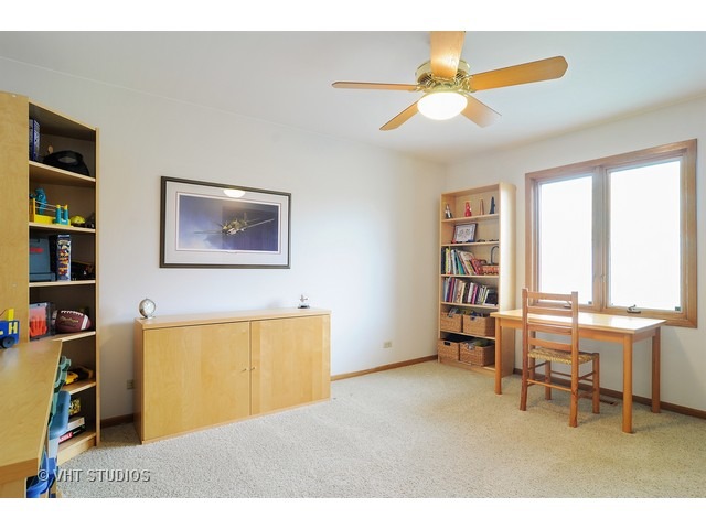 5703 Michael Ct, Rolling Meadows, IL 60008 photo 16