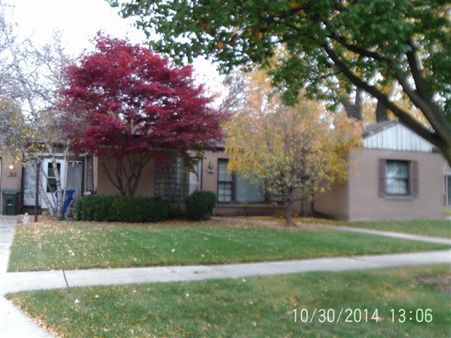 284 N 8th Ave, Des Plaines, IL 60016 photo 1