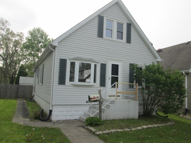 3501 Peoria St, Steger, IL 60475 photo 1
