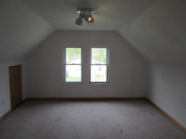 3501 Peoria St, Steger, IL 60475 photo 10